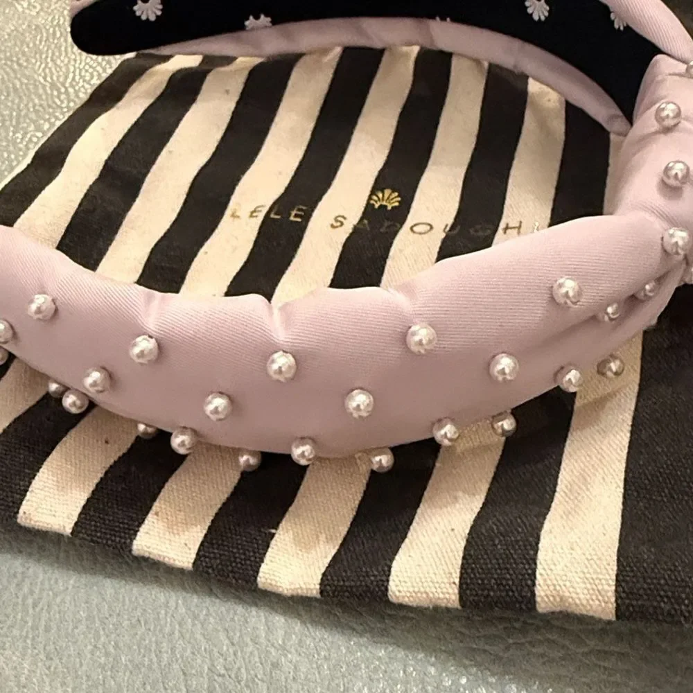 NEW! LELE SADOUGHI X STONEY CLOVER LAVENDER-LIGHT PURPLE PEARL HEADBAND & POUCH